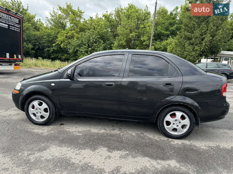 Седан Chevrolet Aveo 2005 в Хмельницком