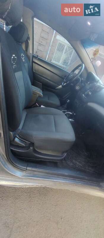 Седан Chevrolet Aveo 2007 в Киеве