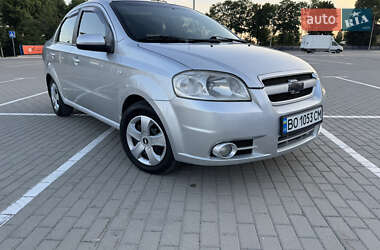 Седан Chevrolet Aveo 2008 в Тернополі