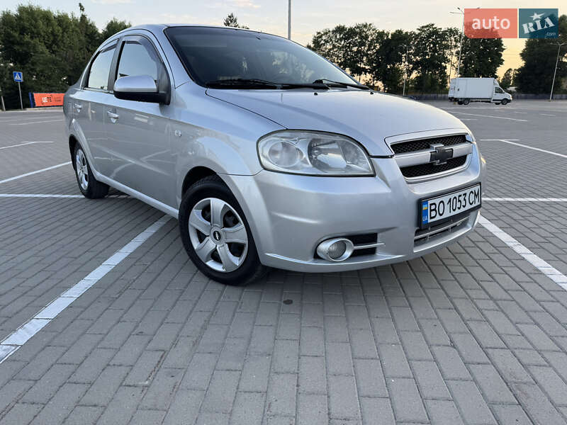 Седан Chevrolet Aveo 2008 в Тернополе