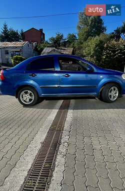 Седан Chevrolet Aveo 2007 в Львові
