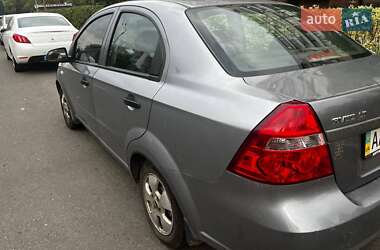 Седан Chevrolet Aveo 2010 в 