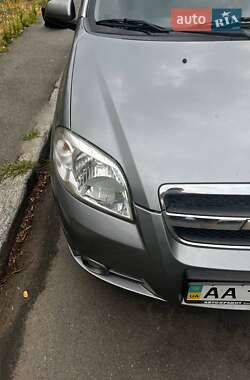 Седан Chevrolet Aveo 2010 в 