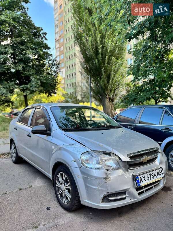 Седан Chevrolet Aveo 2006 в Киеве