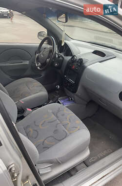 Седан Chevrolet Aveo 2005 в 