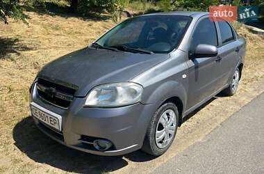 Седан Chevrolet Aveo 2011 в Черновцах