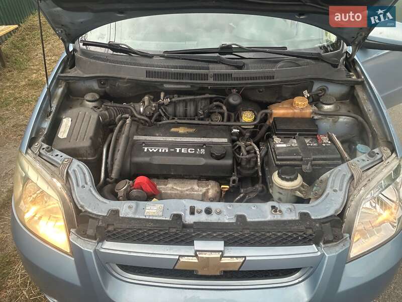 Седан Chevrolet Aveo 2008 в Киеве