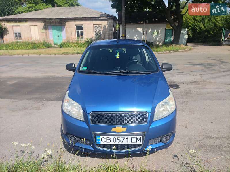 Хэтчбек Chevrolet Aveo 2009 в 