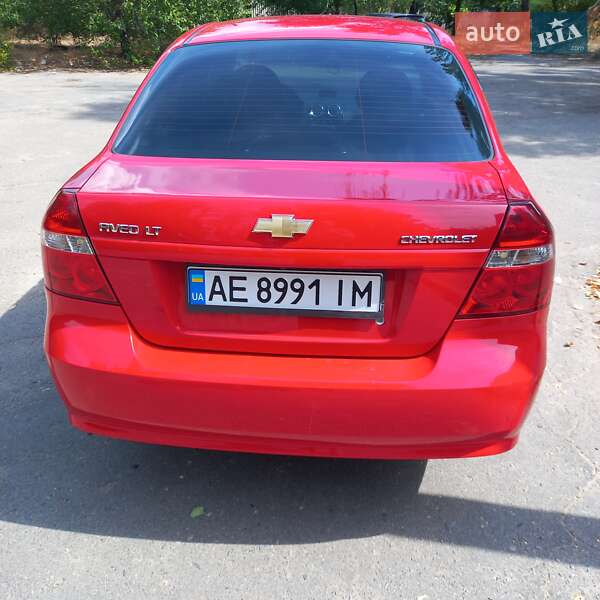 Седан Chevrolet Aveo 2010 в Дніпрі