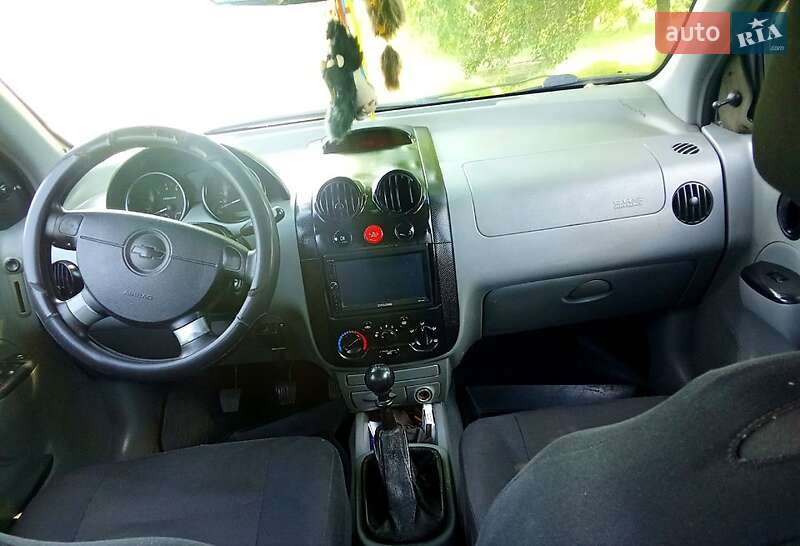 Седан Chevrolet Aveo 2005 в Пирятине