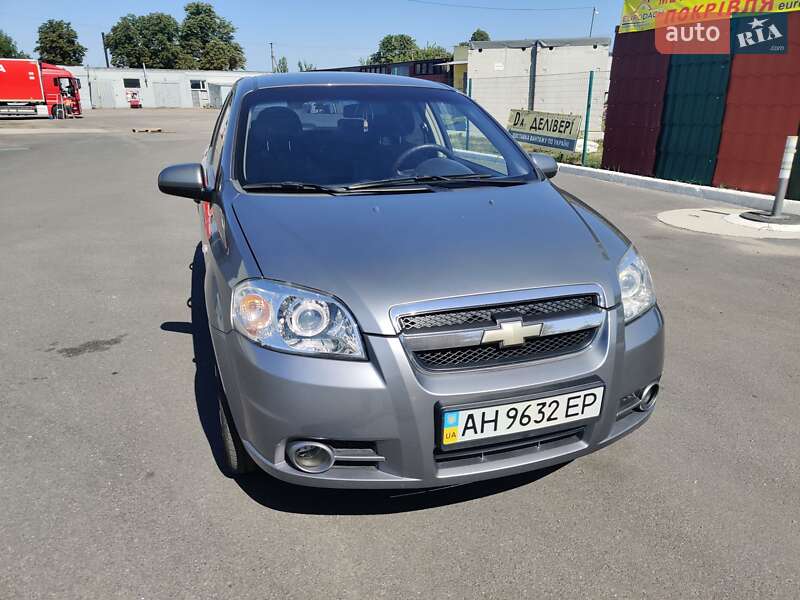 Седан Chevrolet Aveo 2008 в Павлограде