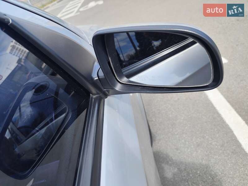 Седан Chevrolet Aveo 2010 в Києві