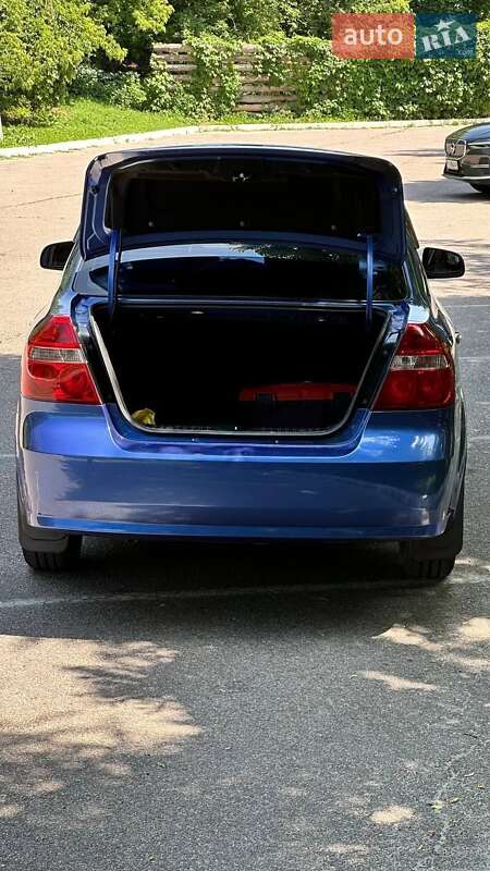 Седан Chevrolet Aveo 2008 в Полтаве
