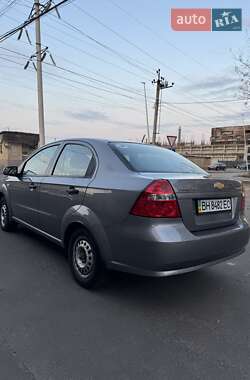 Седан Chevrolet Aveo 2011 в 