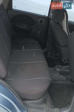 Хэтчбек Chevrolet Aveo 2007 в 