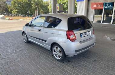 Хэтчбек Chevrolet Aveo 2011 в 