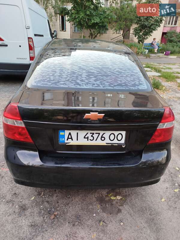Седан Chevrolet Aveo 2006 в Києві