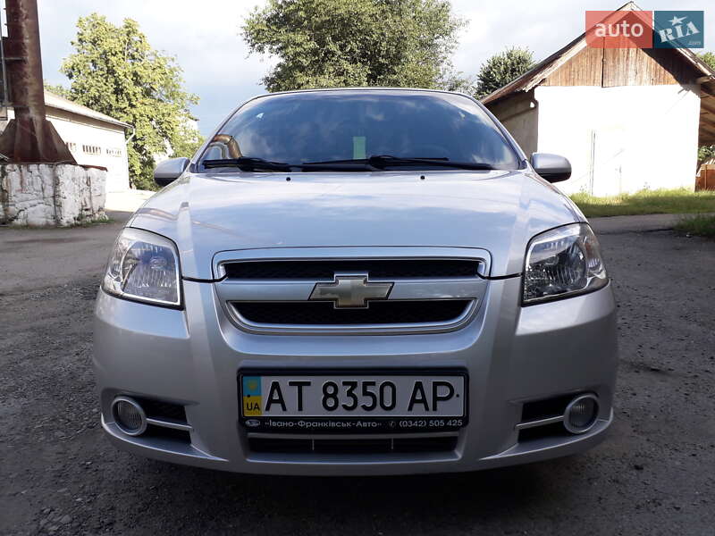 Седан Chevrolet Aveo 2008 в Ивано-Франковске