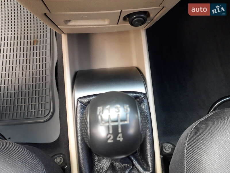 Седан Chevrolet Aveo 2008 в Ивано-Франковске