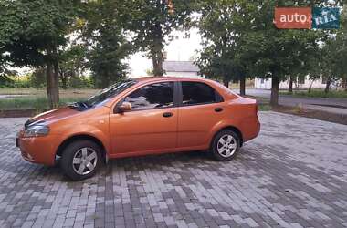 Седан Chevrolet Aveo 2005 в Дніпрі