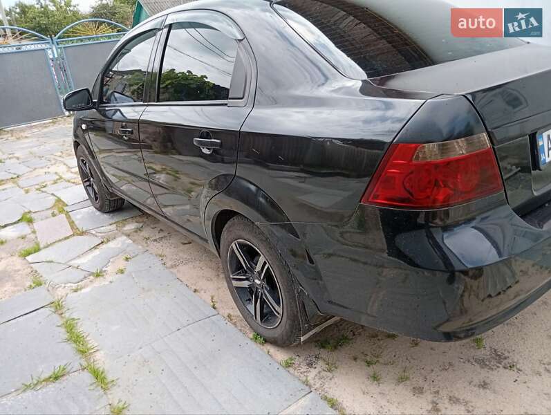 Седан Chevrolet Aveo 2007 в Коростышеве