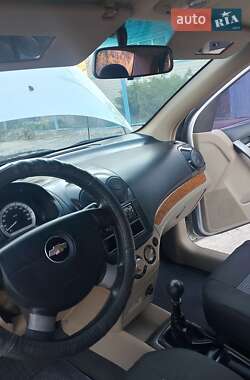 Седан Chevrolet Aveo 2008 в 