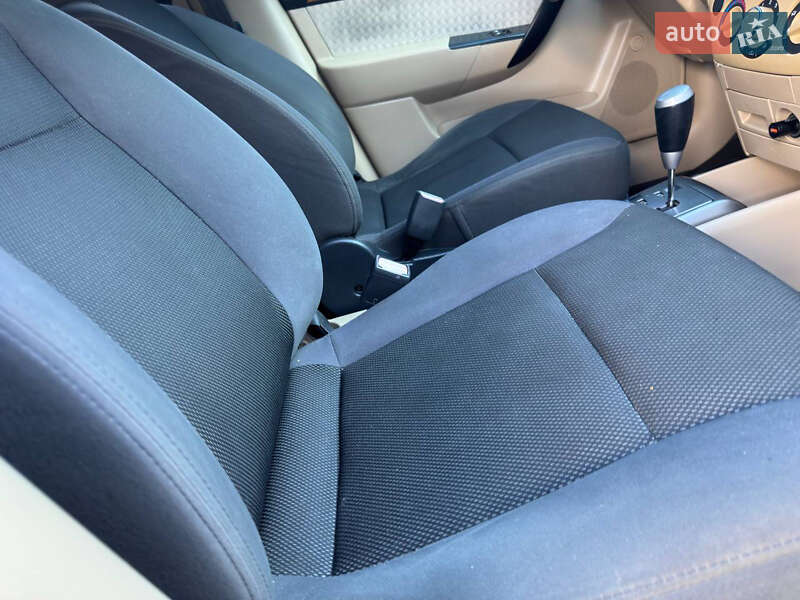 Седан Chevrolet Aveo 2009 в Охтирці
