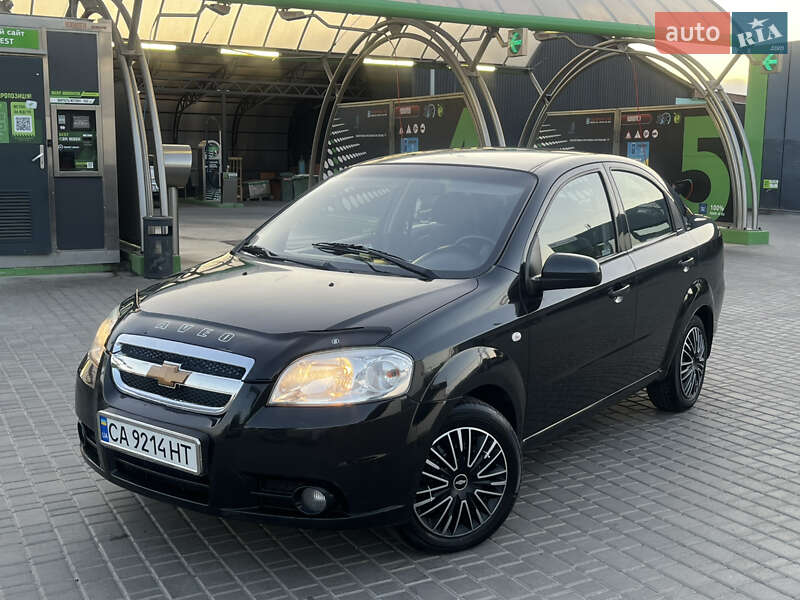Седан Chevrolet Aveo 2006 в Кропивницком