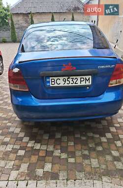 Седан Chevrolet Aveo 2004 в 