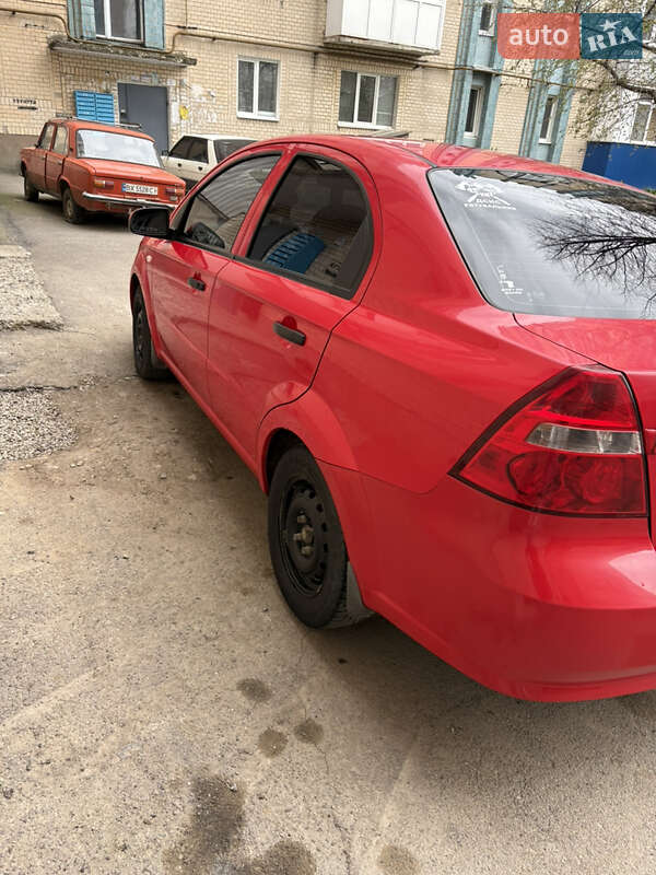 Седан Chevrolet Aveo 2006 в Кам'янець-Подільському
