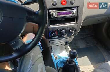 Седан Chevrolet Aveo 2005 в Одессе