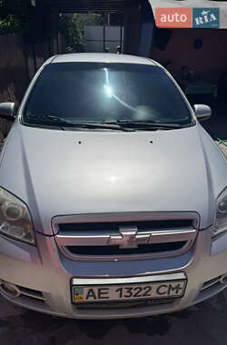 Седан Chevrolet Aveo 2008 в Днепре