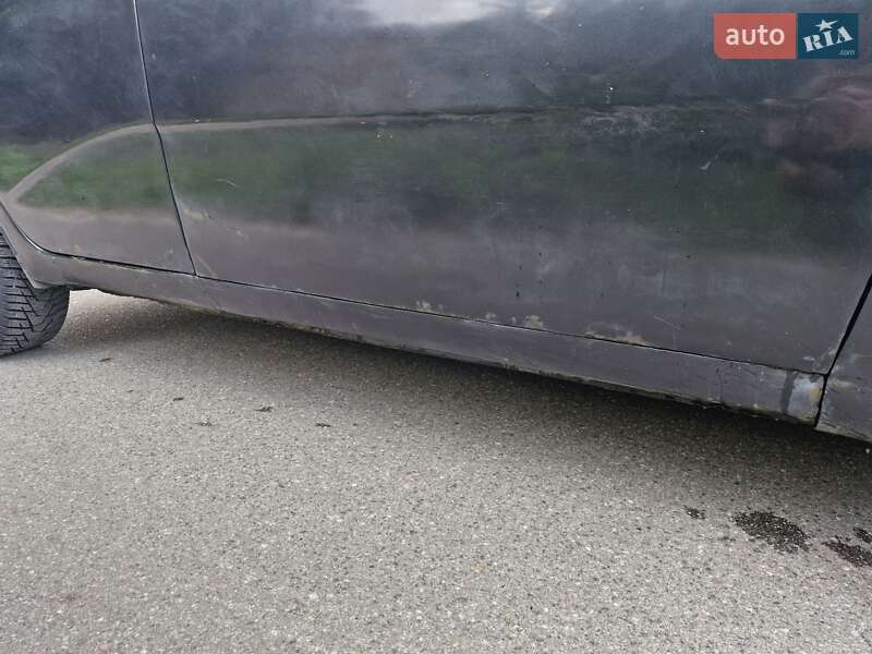 Хэтчбек Chevrolet Aveo 2005 в Киеве