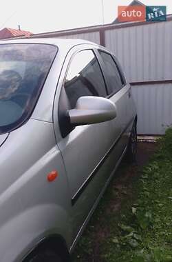Хетчбек Chevrolet Aveo 2005 в Корюківці
