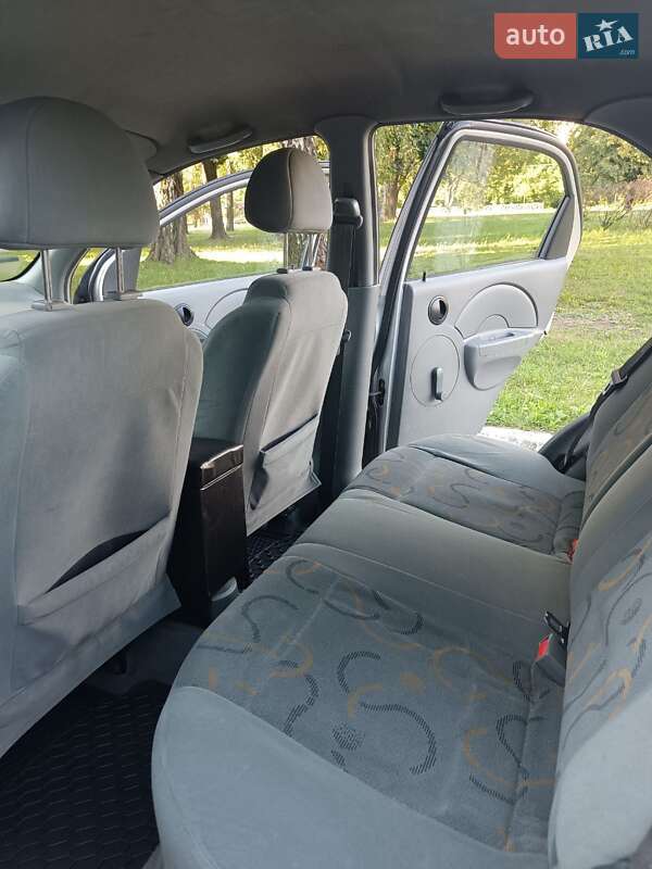 Седан Chevrolet Aveo 2005 в Киеве фото 2 Седан Chevrolet Aveo 2005 в Киеве