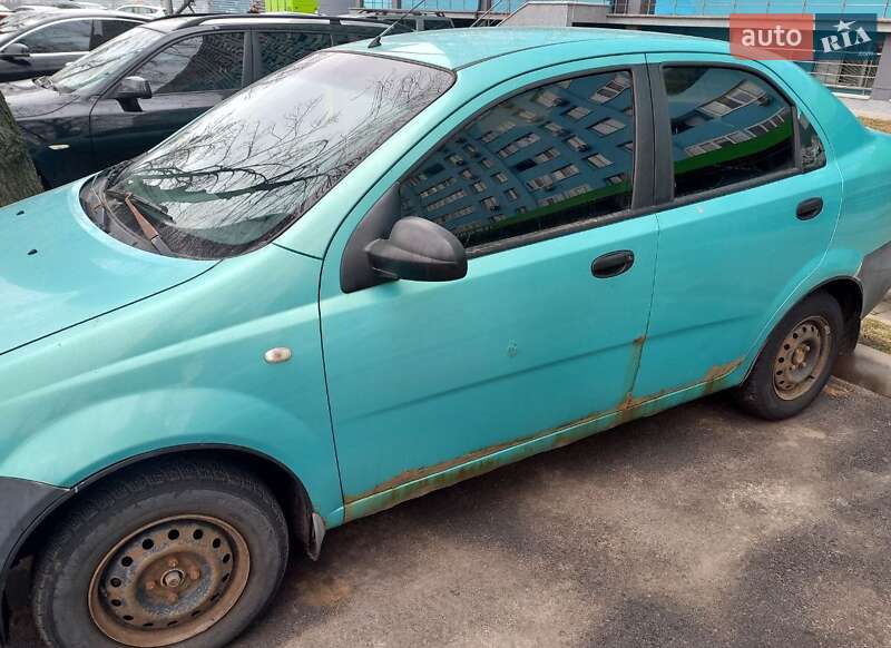 Седан Chevrolet Aveo 2005 в Киеве фото 2 Седан Chevrolet Aveo 2005 в Киеве