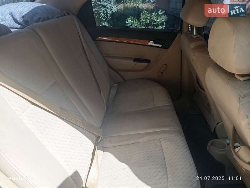 Седан Chevrolet Aveo 2007 в Полтаве