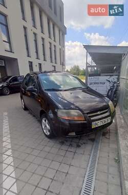 Седан Chevrolet Aveo 2005 в Львове