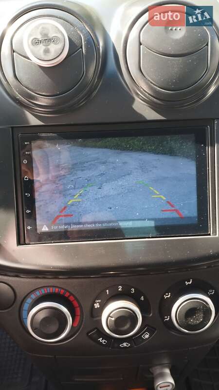 Седан Chevrolet Aveo 2007 в Горишних Плавнях