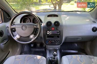 Седан Chevrolet Aveo 2005 в Першотравенську