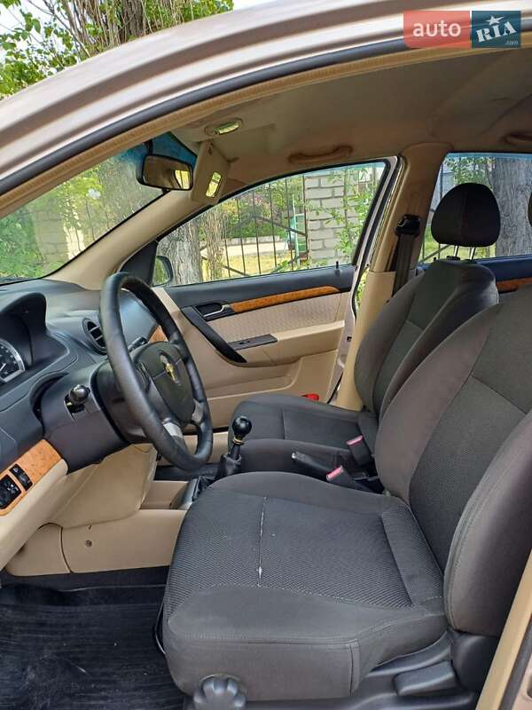 Седан Chevrolet Aveo 2007 в Николаеве
