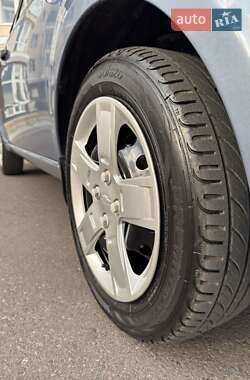 Седан Chevrolet Aveo 2006 в 