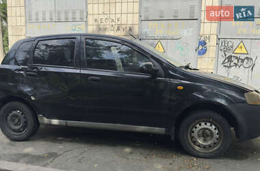 Хетчбек Chevrolet Aveo 2007 в  фото 2 Хетчбек Chevrolet Aveo 2007 в
