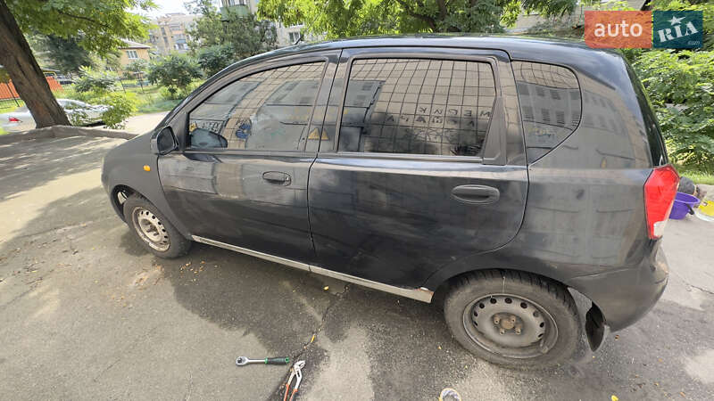 Хэтчбек Chevrolet Aveo 2007 в Киеве