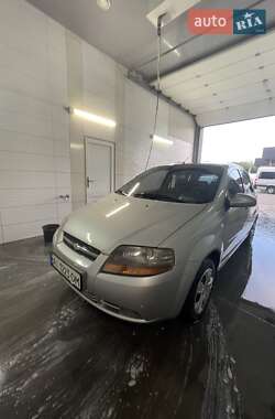 Хетчбек Chevrolet Aveo 2006 в Баришівка