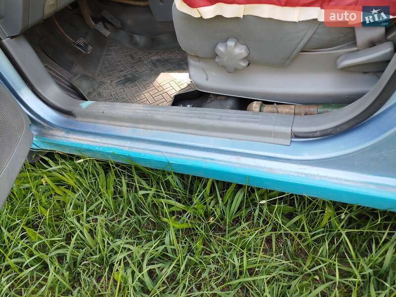 Седан Chevrolet Aveo 2005 в Андрушівці