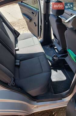 Седан Chevrolet Aveo 2006 в 
