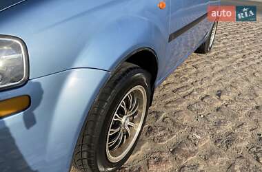 Седан Chevrolet Aveo 2004 в 