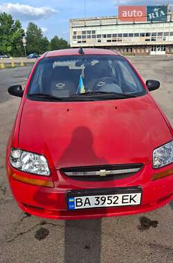 Хэтчбек Chevrolet Aveo 2005 в 