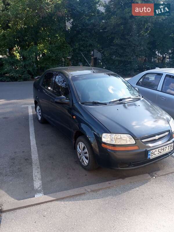 Chevrolet Aveo 2004